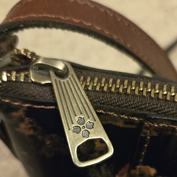 Patricia Nash Kent Countryside Aveley Multi Pocket Leather Suede Crossbody Bag - Picture 6 of 16